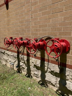 4 B Pipe Fit To Building