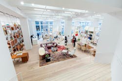 Photo &copy; Walter P Moore