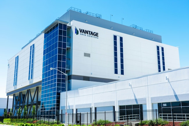 Vantage Data Centers exterior view in Silicon Valley, high-tech hub of San Francisco Bay Area - Santa Clara,California,USA - 2019